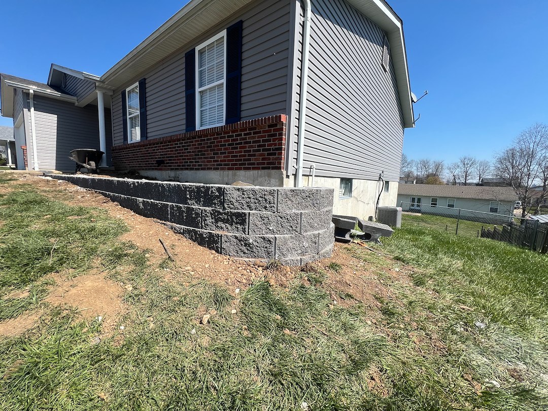 Affordable Retaining Wall Construction performed in Troy, MO