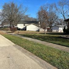 Efficient-Leaf-Removal-Vacuum-In-St-Charles-MO 1