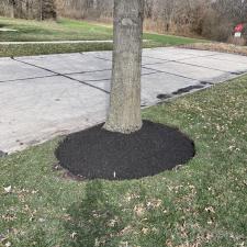 SPRING-MULCH-INSTALLATION-IN-OFALLON-MISSOURI 1